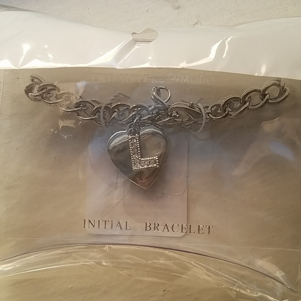 Letter L charm bracelet